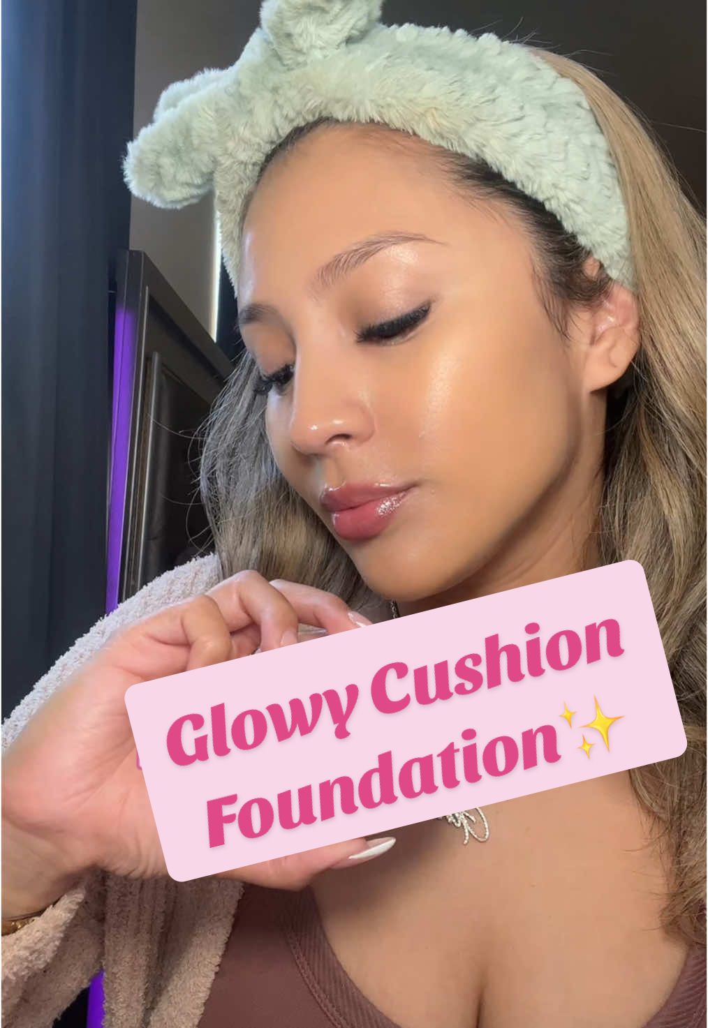 ✨Shade 26N Latte. Such a beautiful radiant finish! #kbeauty #kbeautymakeup #cushionfoundation #koreanmakeup #koreancushionfoundation #milkyglow #milktouch #milktouchcushion #TikTokshop #tiktokshopping #tiktokshopblackfriday #tiktokshopcybermonday #tiktokshopholidayhaul  #giftguide #ttsdelight 