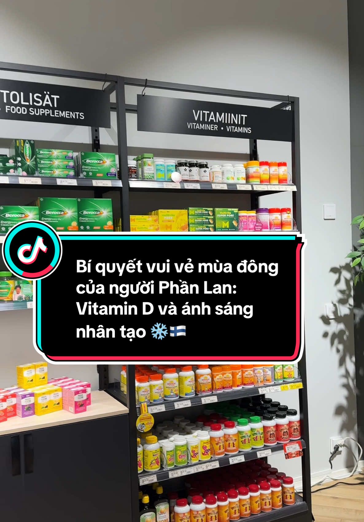 ❄️🇫🇮🤣Bí quyết vui vẻ mùa đông của người Phần Lan: Vitamin D và ánh sáng nhân tạo #finland #suomi #finland🇫🇮 #phầnlan #moiemmi #vitamind #vitamins #wintervibes #duhocsinhphanlan #nuocngoai #vuive #muadong #winter#snow #finlandtiktok #helsinki #helsinkifinland🇫🇮😍☺️ 