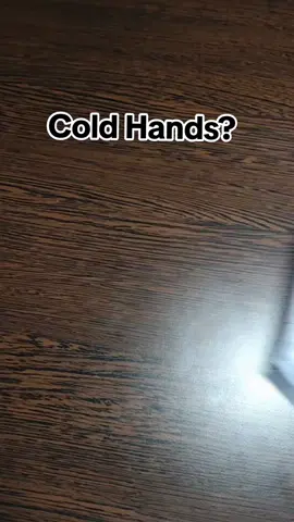 Check out our website in bio! #doublewarmth #coldhands #warm #fyp #tiktokmademebuyit #viral 