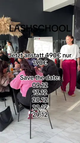 #wimpern#tiktokforyou#beautyschule#lashstylistinwerden#kosmetikschule#wimpernschulungen#nrw#wimpernverlängerungkurs#lashbusiness#fyp#tiktokviral#wimpernverlängerungschulung#lashschool#beauty#fyp#foryour#lashschool
