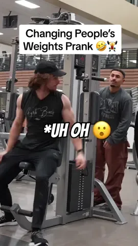 Muscle Man Chased Me 🤣🏃‍♂️ #fyp #prank #fypシ #foryoupage #GymTok #gymrat #lol 