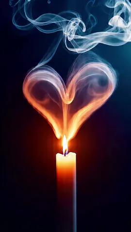 before it fades away #candle #smoke #heart #ooturkioo #saudiarabia🇸🇦 #السعودية #lighting 