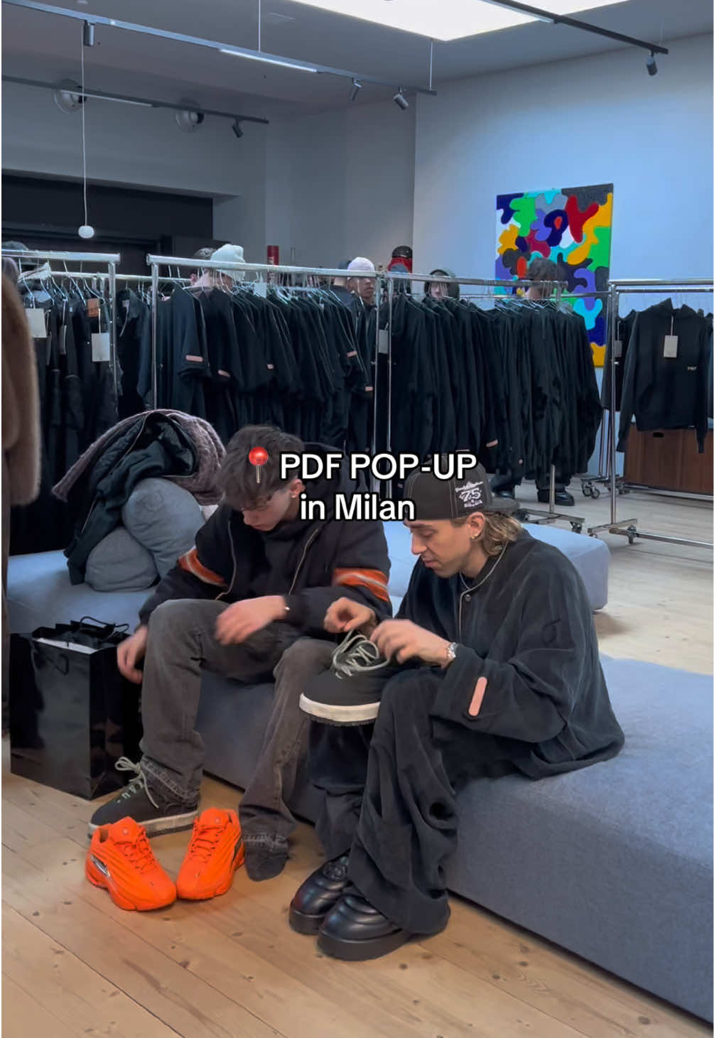 Siamo stati al pop-up store di @pdf.channel: Ecco com'è andata🔥 #PDF #streetwear #fashiontok #milano #outfit #outpump #perte