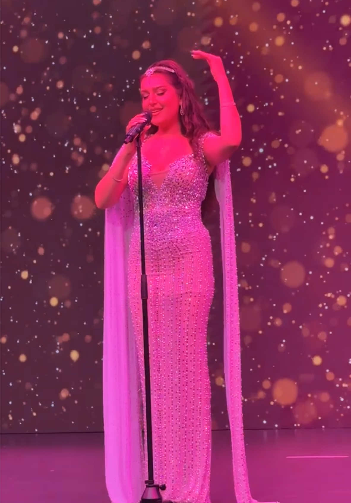 Mozhdah Jamalzada’s performance at the Diamond Music Awards in Toronto Canada #afghanmusic #afghanmusicworld #afghanmusically #afghanmusician #afghanmusic_ #afghanmusic4you #newafghanmusic #newafghanmusicvideo #afghanmusicians #afghanmusicband #afghanmusicvideo #followafghanmusicworld #theafghanmusicpromoter #afghanmusicallyofficial #afghanmusictrendsetting #afghanafghanmusically #afghanmusicallofficial #afghanmusic @mozhdah jamalzadah 