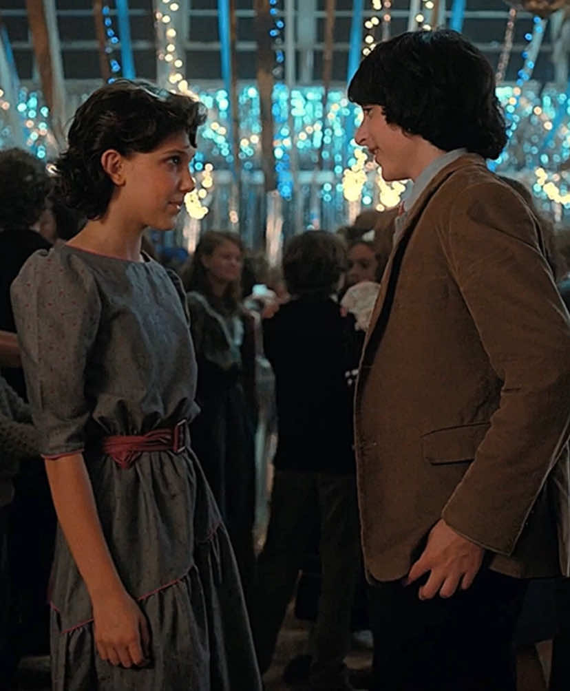 This will forever be their song.  #mileven #everybreathyoutake #milevenedit #strangerthings #st #fyp #fy #eleven #mikewheeler 