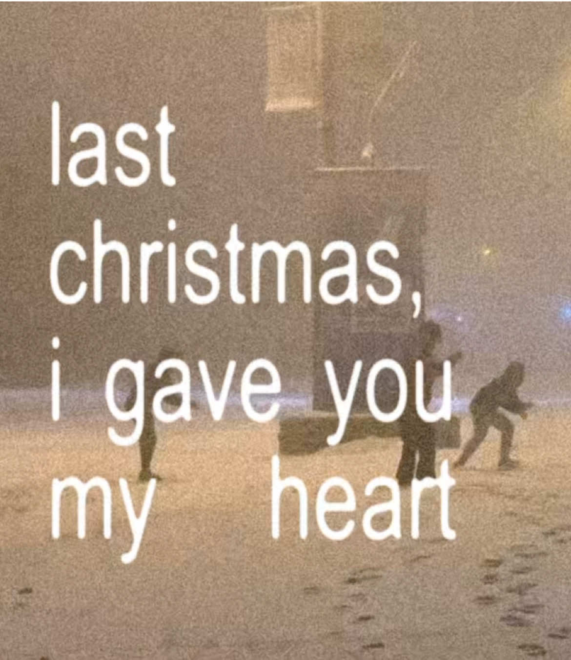 Happy December!!! We're in the final stretch of the year... wow... this is so incredible and scary! Thank you very much for your support these last few days! . . . last christmas - wham!  #lastchristmas #wham #song #corecore #lycris #foryou 