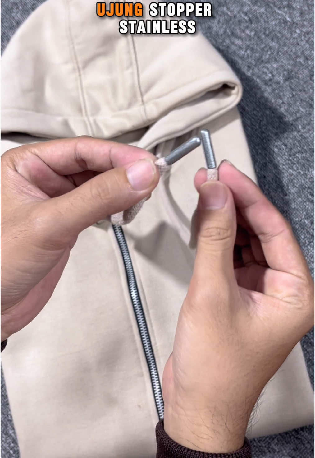 Membalas @Dessy Derawati hoodie polos retsleting zipper #sweater #hoodie #hoodiepolos #hoodiezipper #hoodiecowok 