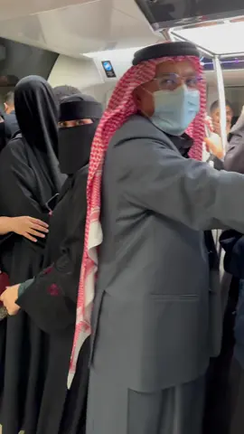 #مترو_الرياض  #قطار_الرياض الناس كلها مبسوطة 😂😂