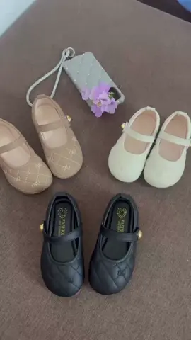 Xinh quá các mẹ ơi #xh #giaybegai #viral 