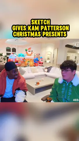 Santa came early🎅🏼 (Twitch-thesketchreal)