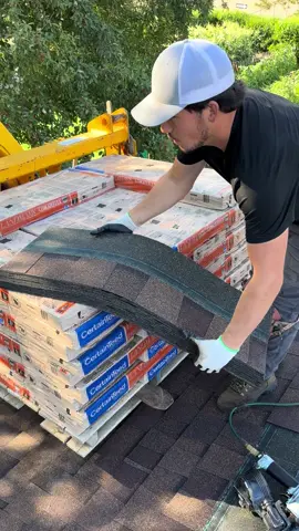 This is how its done #tiktok #contractor #roofing #bluecollor #metalroofing #tiktokshop #construction #fyp 