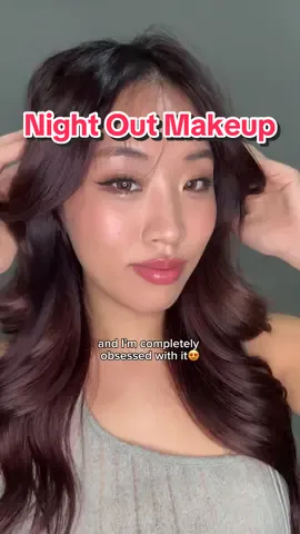 When playing with makeup leads to your new favorite makeup look😍 it’s literally so easy but so chic🤩 Products:  @Fenty Skin intensive recovery lip mask @d'Alba Official vital spray serum  @Diorbeauty forever skin perfect foundation stick  @Charlotte Tilbury Hollywood contour wand  @Drunk Elephant Rosi drops  @Kosas baked blush  @Fenty Beauty instant setting + blotting powder  @chanel.beauty multi glow balm  @DearDahlia eyeshadow palette  @urban decay 24/7 glide on pencils  @cliocosmetics_global kill lash waterproof mascara  @etudeofficial eye glitter  @Saie creamy & nourishing lip pencil @hera lip gloss  #beauty #beautytips #makeup #makeuphacks #makeuptutorial #makeuptips #korean  