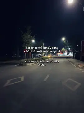 Bạn chọc tức anh ấy bằng cách thân mật với chàng trau khác. Anh ấy chỉ nhìn bạn và mỉm cười… #caphay #viral 