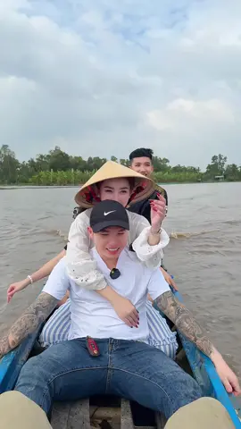 Nay Tiên đi cái ĐÁM GIỖ BÊN CỒN có gì bí ẩn, về tui kể cho mấy bà nghe nhen🙄🤣 #cotienmientay #sonbuicantho #giadinhsongroup #xh #fpy #damgiobencon