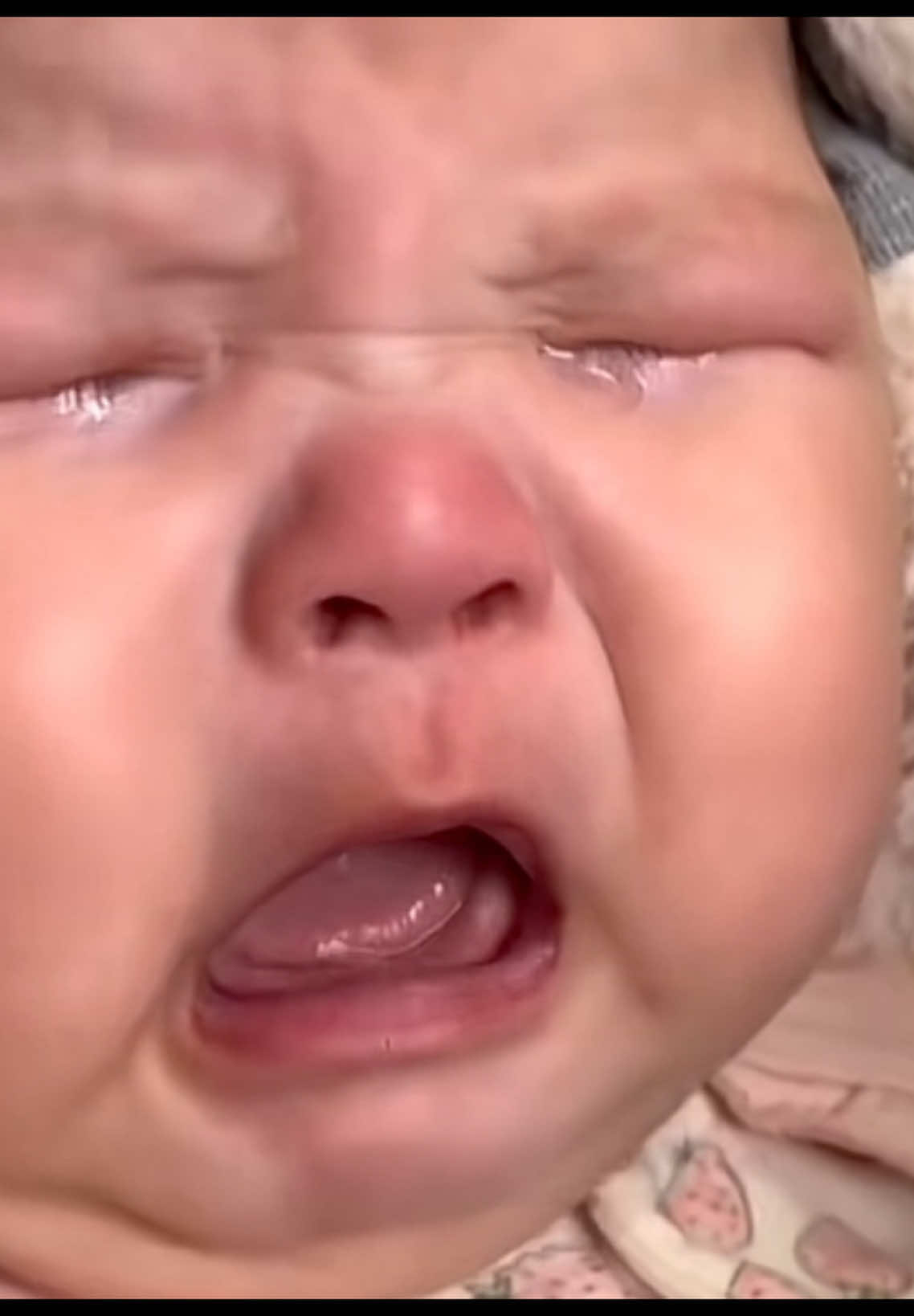 😭#babybear #cutebabyvideos #baby 