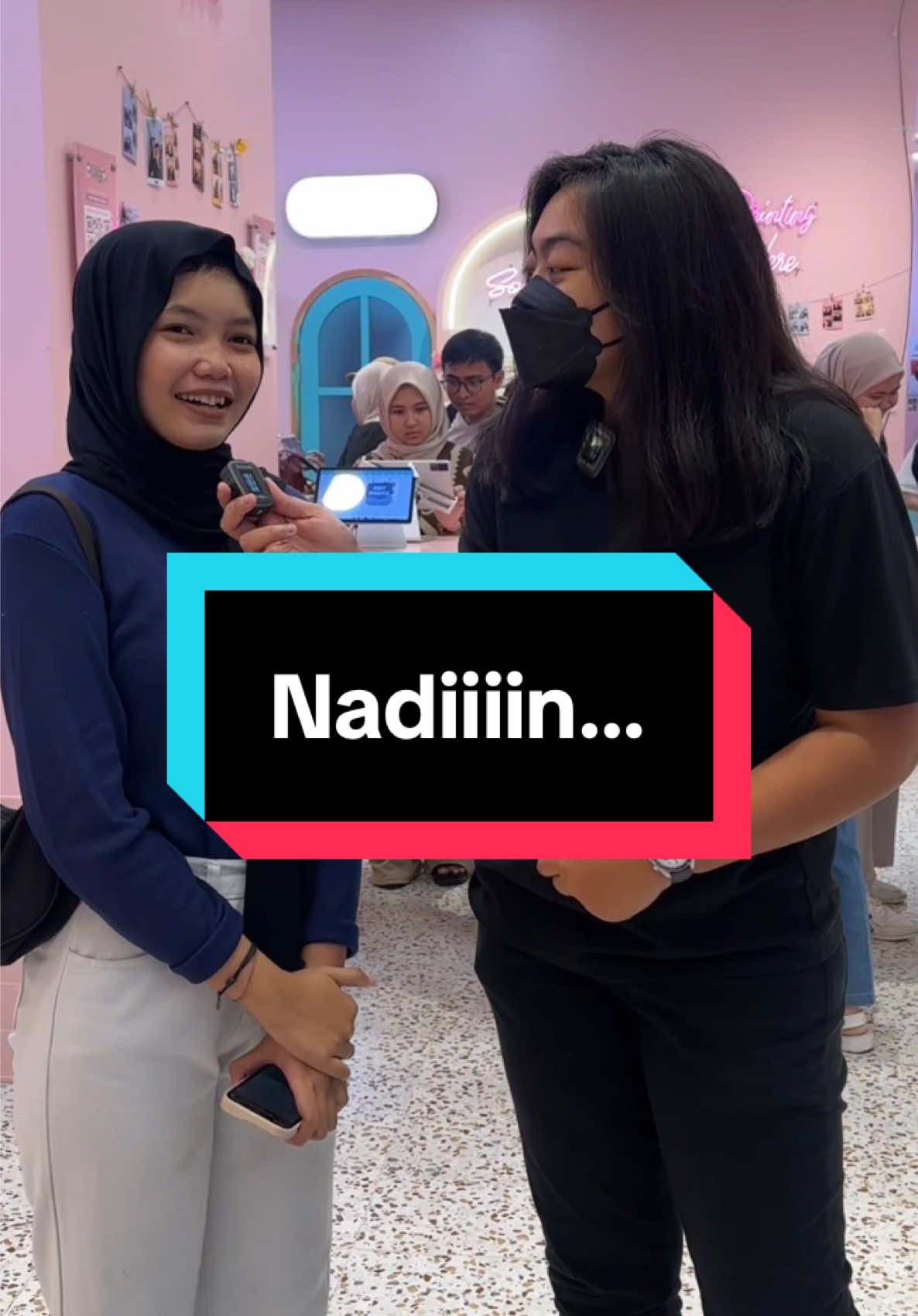 kalian bisa ga nyanyi 3 lagu nadin?