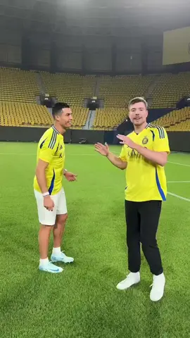 Ronaldo ngajarin mrbeast SIUUUUU dengan benar🤣#mrbeast #ronaldo 