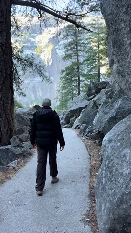 how it feels to be in the yosemite national park #yosemite #peaceful 