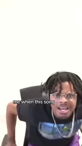 Hitting every note fr #relatable #song #underyourspell #vibes #me 