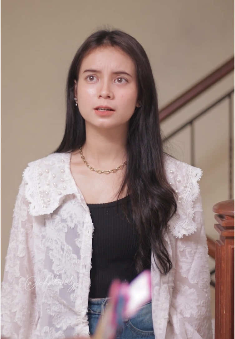 Takut sama cewek kaya? #SerialTikTok #TikTokTainment #TikTokSeries #TikTokSeriesFuture #drama #ichalovely #suneedaycreative #dramatiktok #viraltiktok #pacar #bos #cinta #taruhan #karyawan 