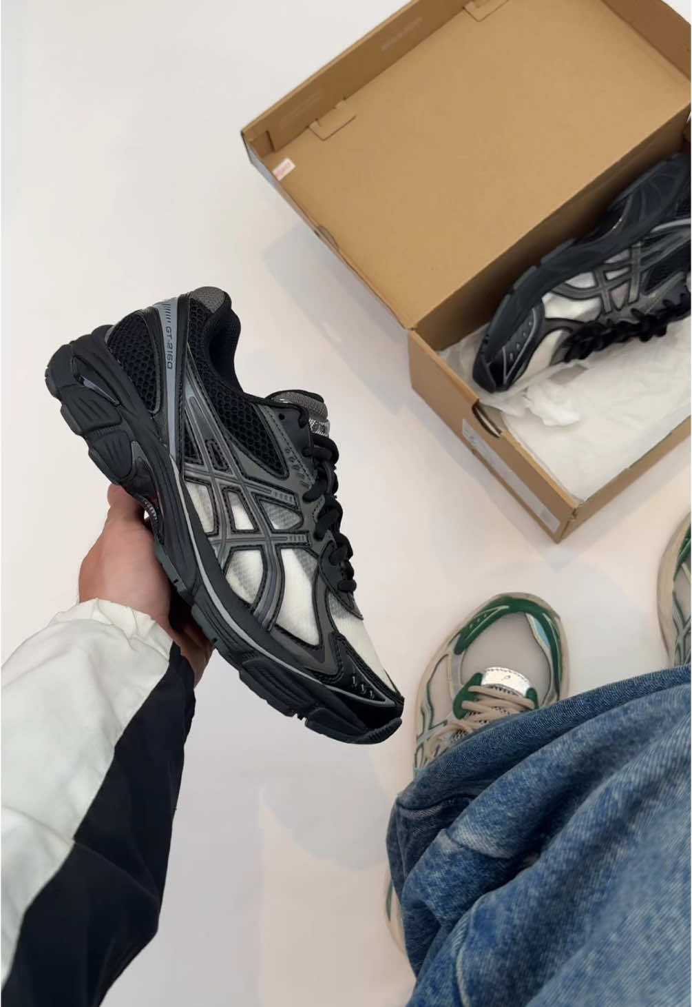 ASICS GT-2160 x Above The Clouds 👀 Are you rocking with the OG release more than these? #asics #abovetheclouds #blacksneakers #sneakerinspo #asicsgt2160 #perfectshoes #sneakertrends #sneakerunboxing #streetwear #hypebeast 