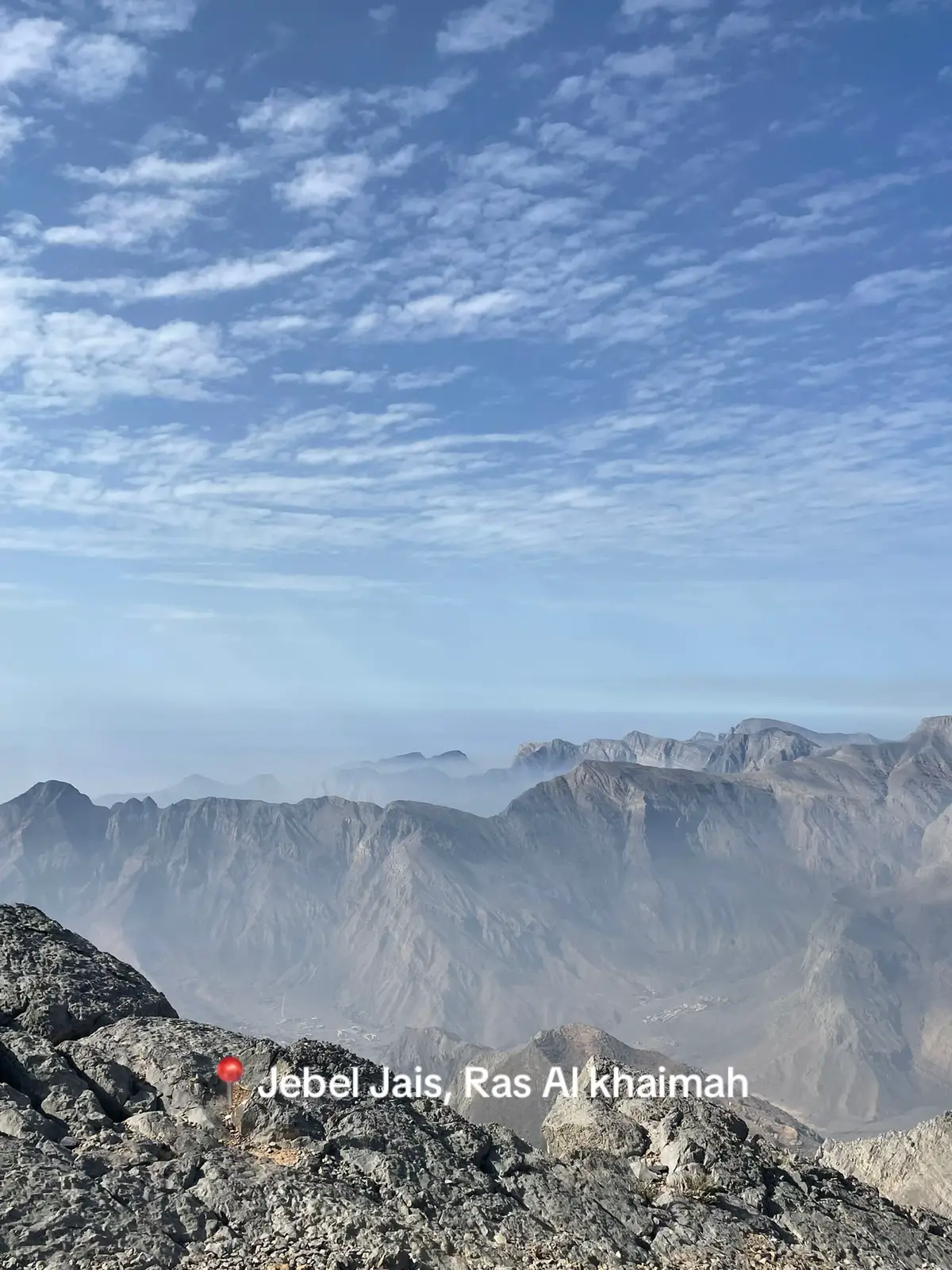 Only 2 hours from Dubai!! #uaetiktok🇦🇪 #dubai #dubailife #rasalkhaimah #jebeljaismountain #1484bypuro #mountains #Hiking #fyp 