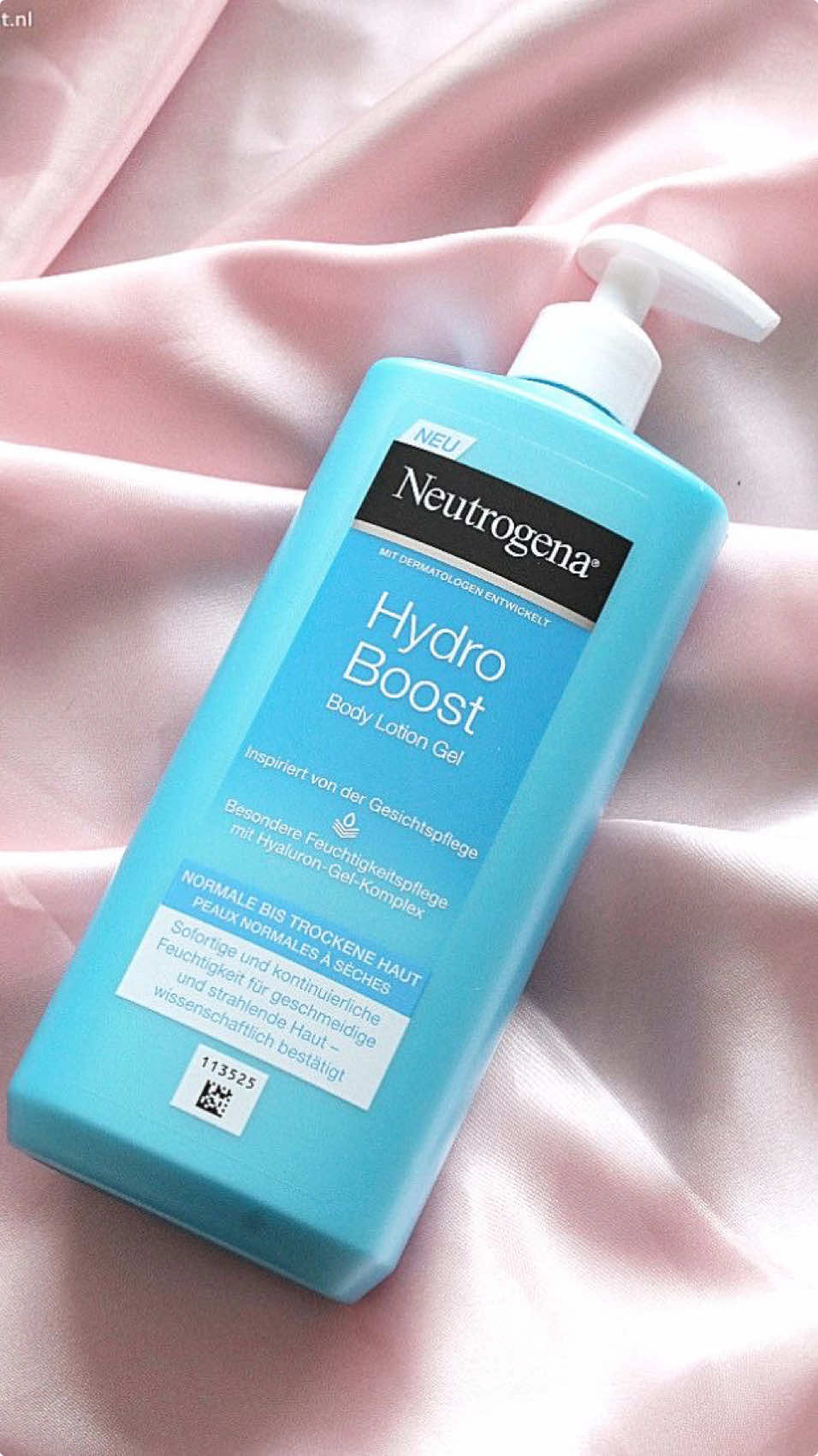 While everybody else is bringing food to the slumber part, I will be brining the @neutrogenasa nourishment from their newly launched body care range.🫧 You can now purchase these at Dischem & clicks + Takealot. #neutrogenabody #boostyourskinvitals #gracemondlana #slumberparty #bodylotion #skincaretips #dryskin #girlhood 