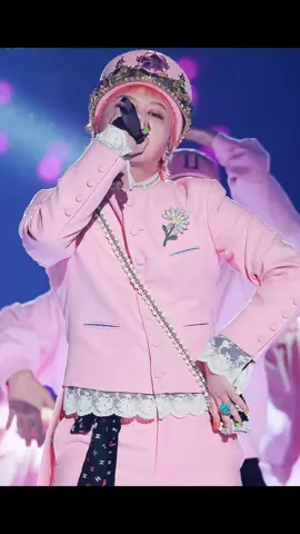 Nhan sắc của G-Dragon thời “Who you” mê đét🤩🐉💛👑🌷❤️‍🔥#gdragon 