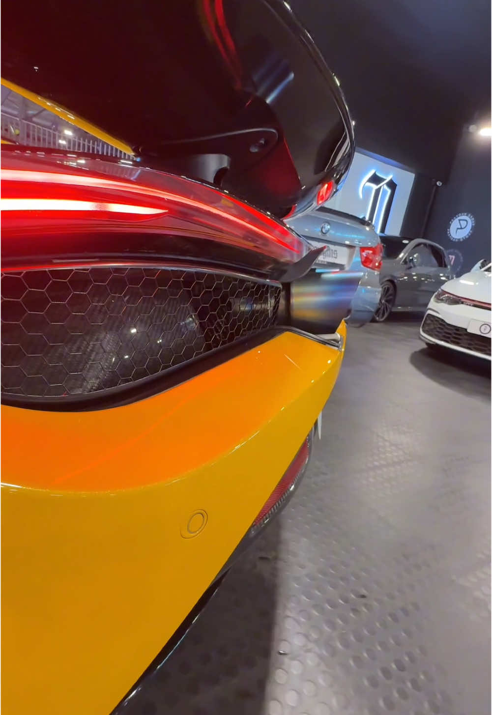 Experience unmatched acceleration and driver thrill with this 2018 McLaren 720S, a true masterpiece ✨ it has just 16,335 km. Fitted with Vossen wheels, an aftermarket exhaust, a sleek roof scoop, and stunning carbon fiber accents, this supercar is the perfect mix of performance and style. Available for R5,999,000 ✨💛 #McLaren720S #SupercarDreams #PharoahAuto #PharoahGroup #LuxuryPerformance #SouthAfrica #Johannesburg