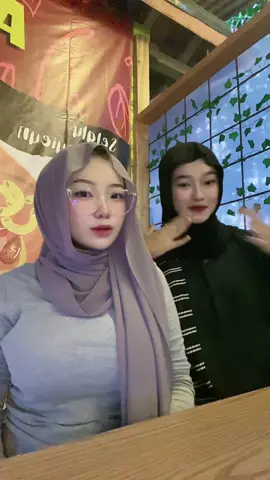 Meski harus terbagii, percayalah aku tak perduli