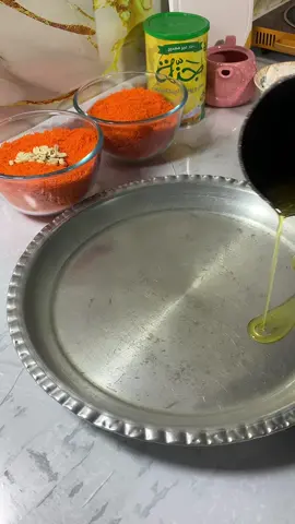 كنافة بلقشطة😋#حلويات #كنافة_بالقشطة👌🏻😋😋 #أعادة_نشر🔃 #أكسبلور_تيك_توك🌹🌹nora_norica 