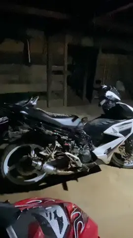 Đùa xe hom #xezinđentuđakroong #xuhuong 