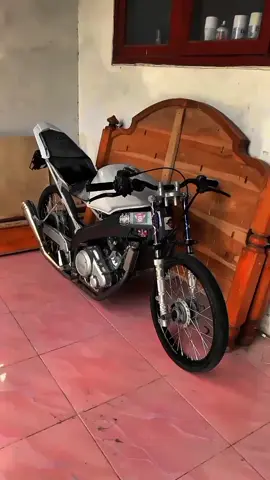 clorott🤪#fyp #vixion_torpedo🥶 #foryou #fypage #yerekjatim #modifikasivixion #yerekindonesia #probolinggo_jawatimur #kraksaan24jam #brandafypシ @Story_Vixion @storyyerex 