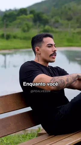Aproveite esse tempo pra focar em você. #solteiro #relacionamento #amor #fealves 