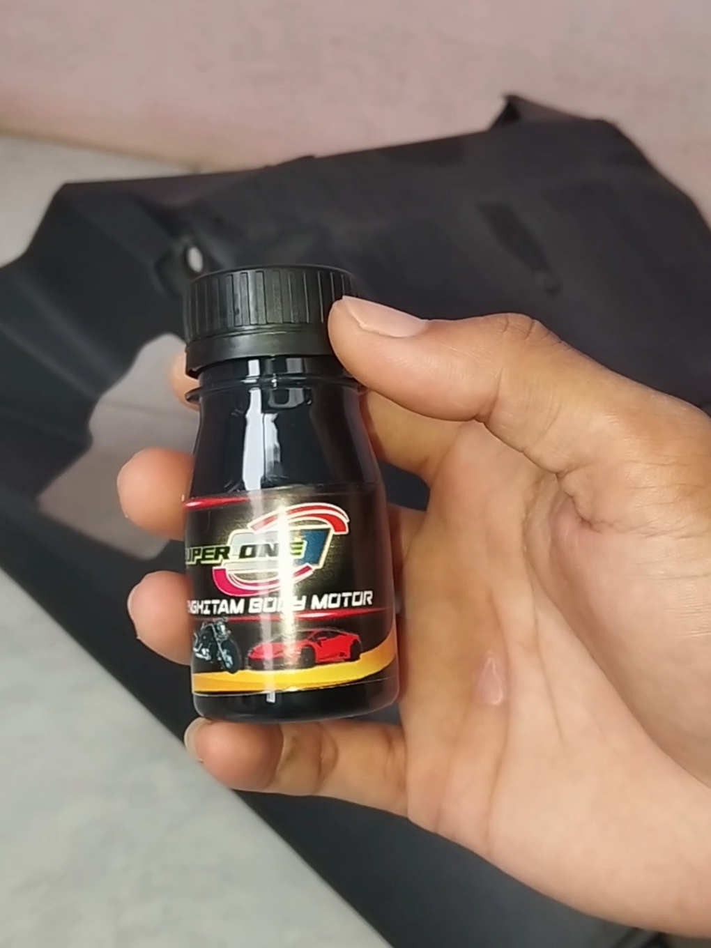 penghitam body kasar permanen  . . . . #fyp #superone #penghitambodykasar #tiktok #tiktokaffiliate 