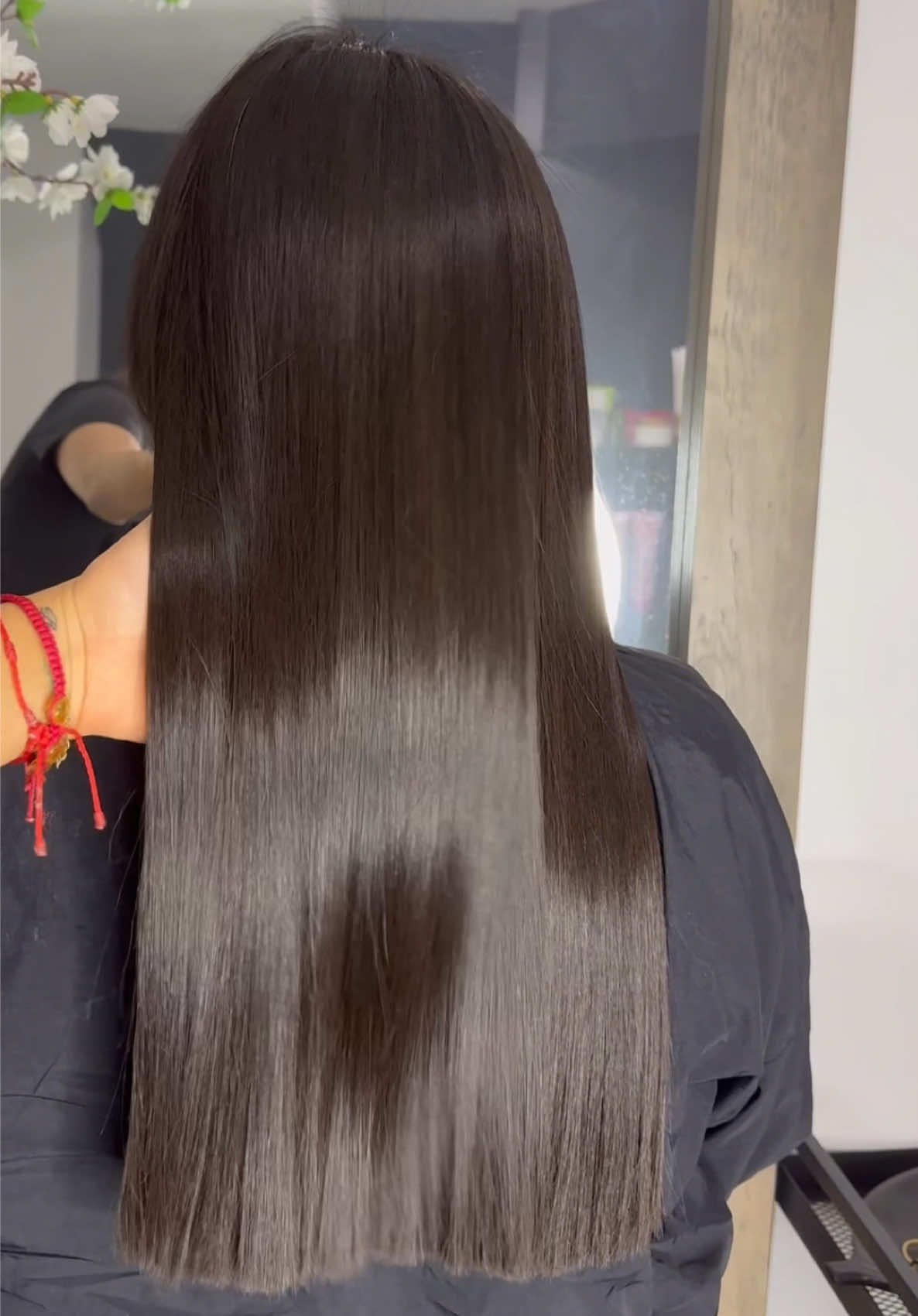 NANOGEL  🌸Reconstruye y repara la hebra capilar 🌸Elimina el frizz 🌸Alisa 100% desde la primera aplicación 🌸Aporta hidratación 🌸Devuelve brillo y suavidad 🌸Ayuda con el crecimiento del cabello   #nanoplastia #botox #hair #keratin #keratina #toronto #canada #cabello #hairbotox #nanokeratin #alisadobrasileño #straighthair #straighteninghair 