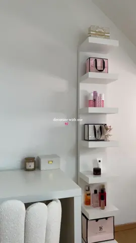 decorate with me 🎀🧁 shelf linked in my amazon storefront 🩰  #roomdecor #shelf #roommakeover #pinterest #fyp #foryou #viral #aesthetic #Home #trending #organize #girlytok #pinterestroom #thatgirl #inspiration #furniture #amazonmusthaves #decoratewithme 