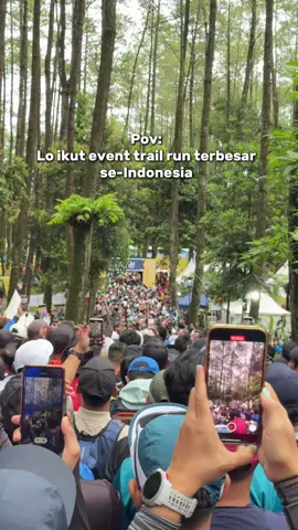 Gawat, macet nya udah sampe gunung !  #maceeeet #siksorogo #siksorogolawuultra2024 #trailrun #capekituapa #trailrunmacet #sekipantawangmangu 