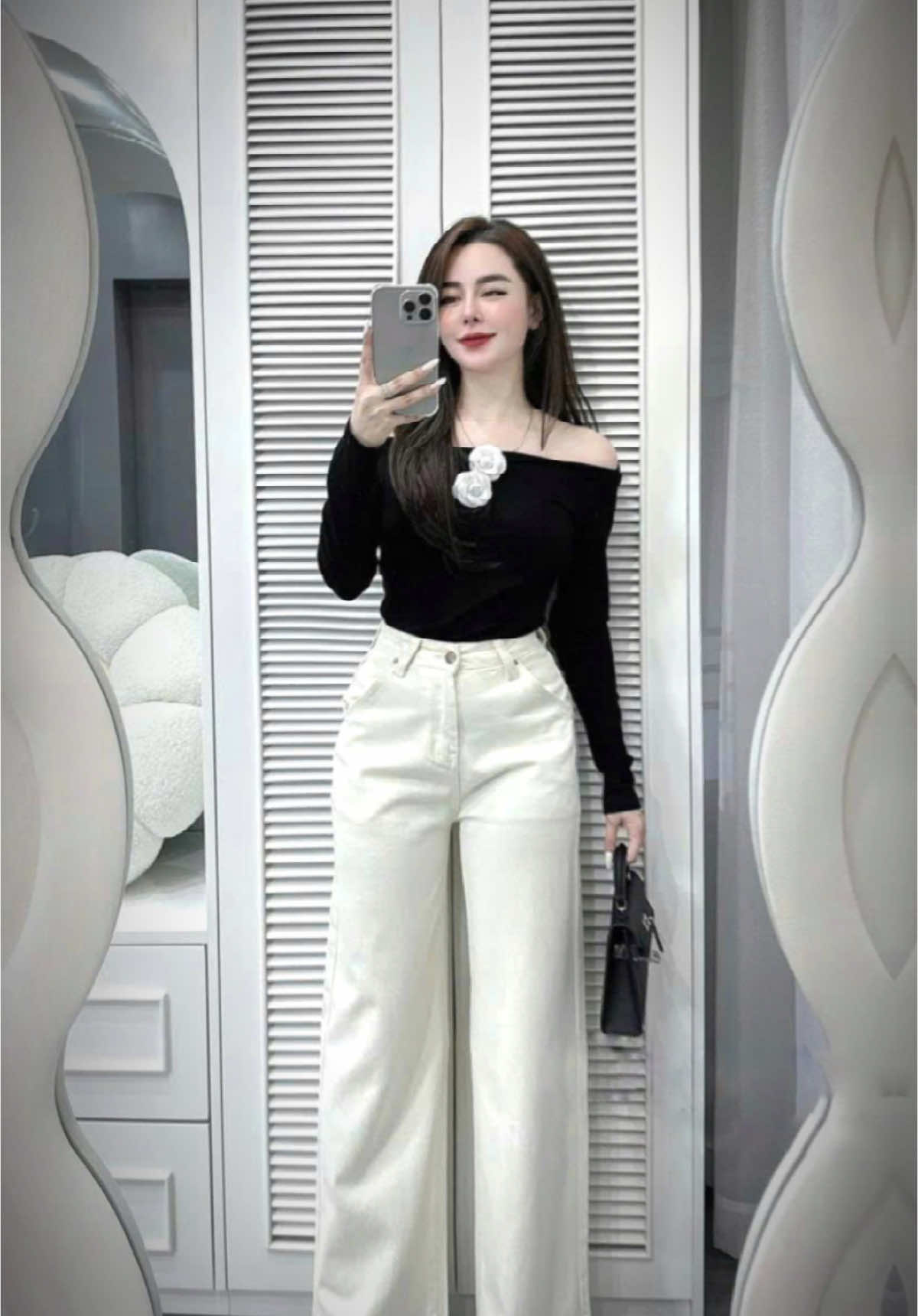 Quần Bò Jeans Nữ Ống Rộng, Quần Bò Denim Suông Ống Rộng Màu Trắng Thêu Ngựa Bản Cạp Cao Siêu Hách Dáng Cực Đỉnh##xuhuongtiktok##xuhuong##thoitrangnu##quansuong