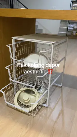 emg boleh rak kolong dapur se estetik iniii !?? 😍 #fyp #rak #laci #kolongdapur #aesthetic #raktingkat 