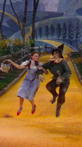 Dancing through life with Fiy— I mean Scarecrow #TheWizardOfOz #DorothyGale #JudyGarland #RayBolger #Wicked @Max  