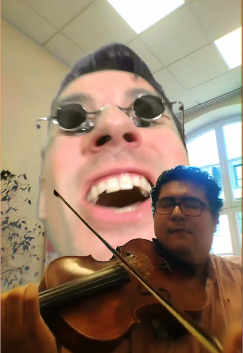 adVenjent Calendar - day 2 🎻 insta @laviolapiral  LOVE IS THE ANSWER #viola #violin #dnb #remix  