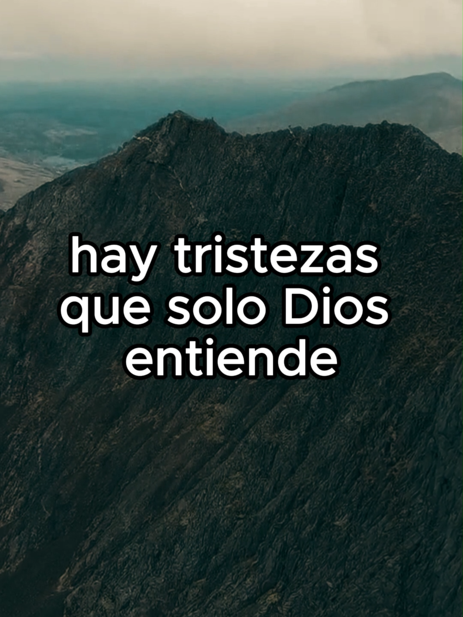 HAY TRISTEZAS QUE SOLO DIOS ENTIENDE  #reflexion #reflexiones #frasesmotivadoras #shorts