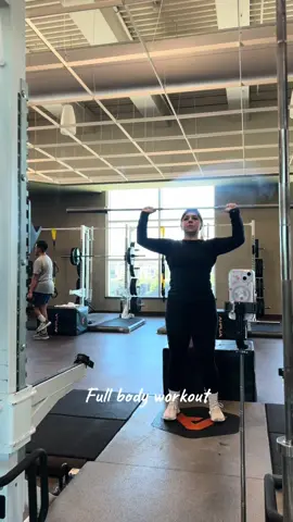 Happy Monday! ✨  #workout#motivation#motivational#mondaymotivation#gym