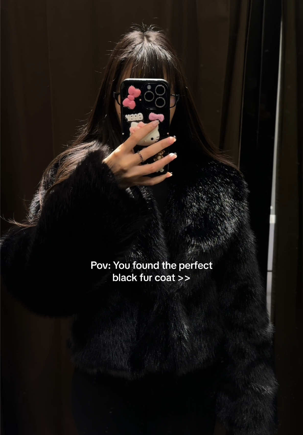 Run to Zara 🙂‍↕️ . . . . #creatorsearchinsights #winterfashion #furcoat #furcoats #autumnfashion #fauxfurcoat #zarafinds #zaratryonhaul #winterwardrobe #fashiontiktok #blackfurcoat #zaracoat #blackfridaysale #tiktokblackfriday #christmasoutfit #chrismasgifts #fypシ゚viral @ZARA