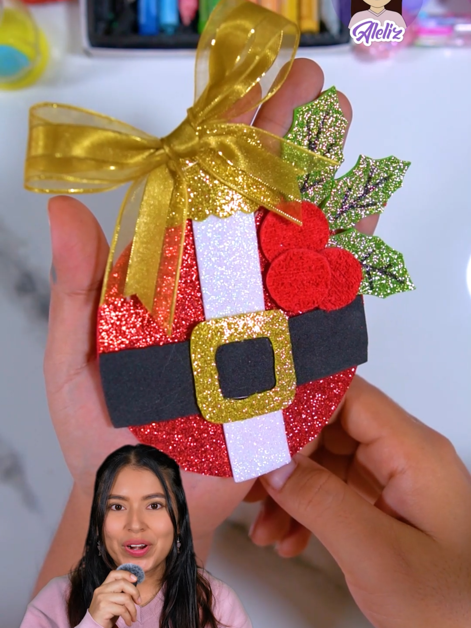 adorno para arbolito de navida hecho con foami 🥰 . #Manualidades #fomi #manualidadescreativas #gomaeva