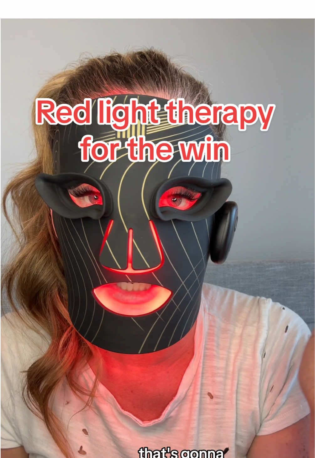 This INIA glow red light therapy mask is soooo worth the money! @INIA BeautyCraft #redlighttherapy #ledtherapy #lighttherapy #over30tiktok #over40tiktok #tiktokshopholidayhaul 