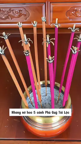 Nhang nở hoa 5 cánh Phú Quý Tài Lộc #nhangphuquy #nhangphuquynohoa #nhangnohoa #nhangnohoaphuquy #giadungtienich 