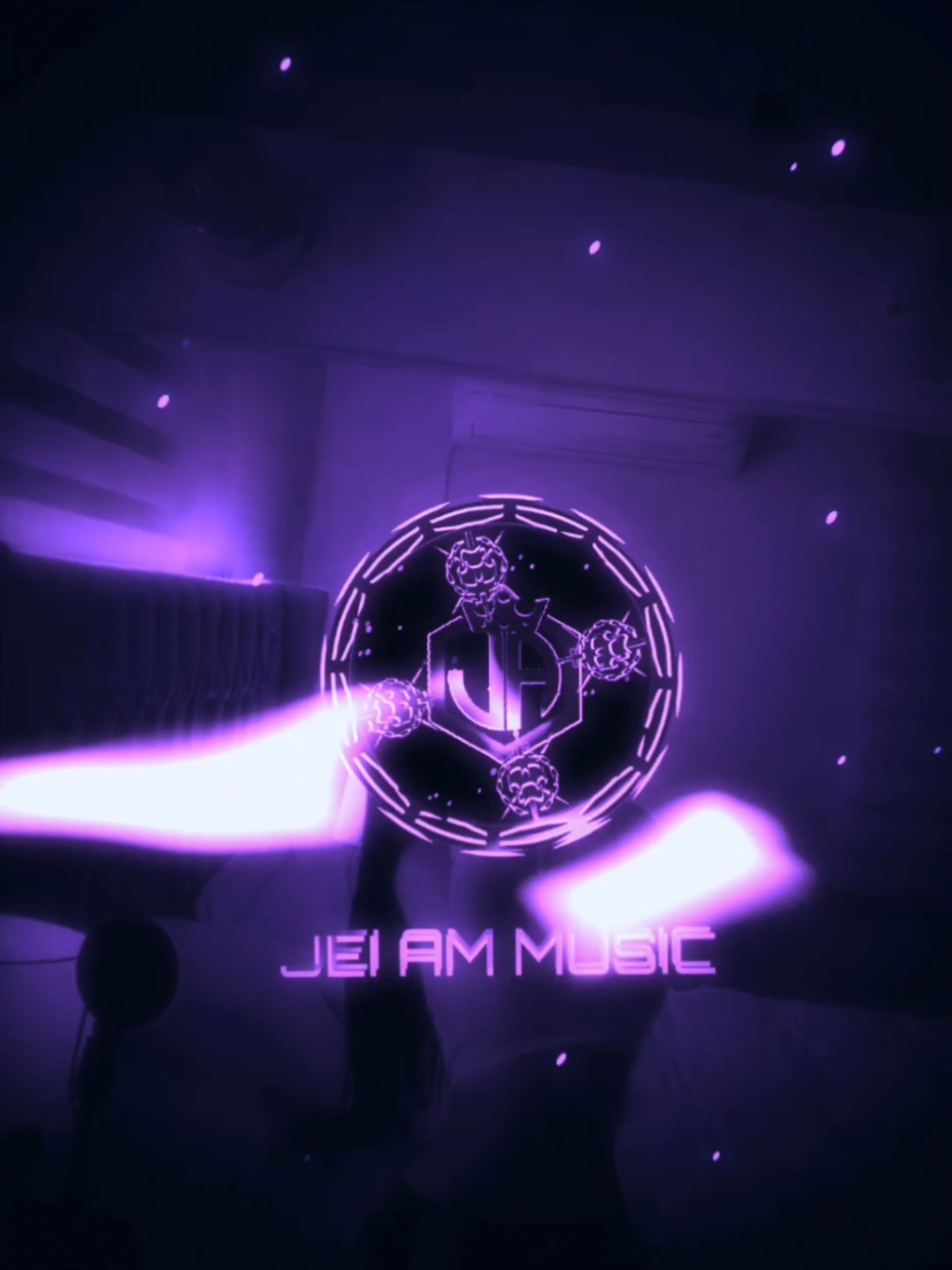 Kompa 2? (Super Slowed)😍💜🎧 #earphones #fyp #afrobeats #frozykompa  @frozy 