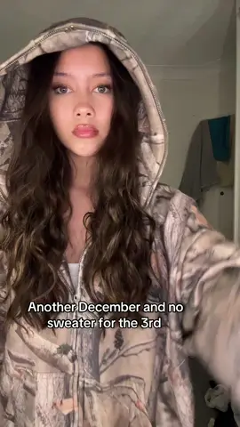 im cursed #fyp #3december #conangray #sweater #relatable 